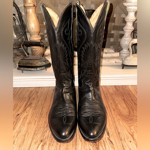 Corral Genuine Goat Skin Leather cowboy boots. GREAT EMBROIDERY Size 10 D VGUC. - Picture 14 of 14
